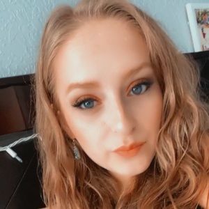 Meet your Posher, Mel